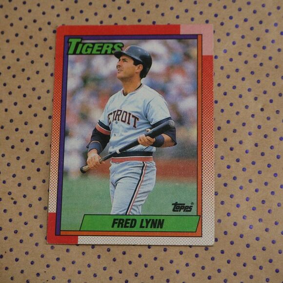 Fred Lynn #107 Baseball Card - Picture 1 of 2